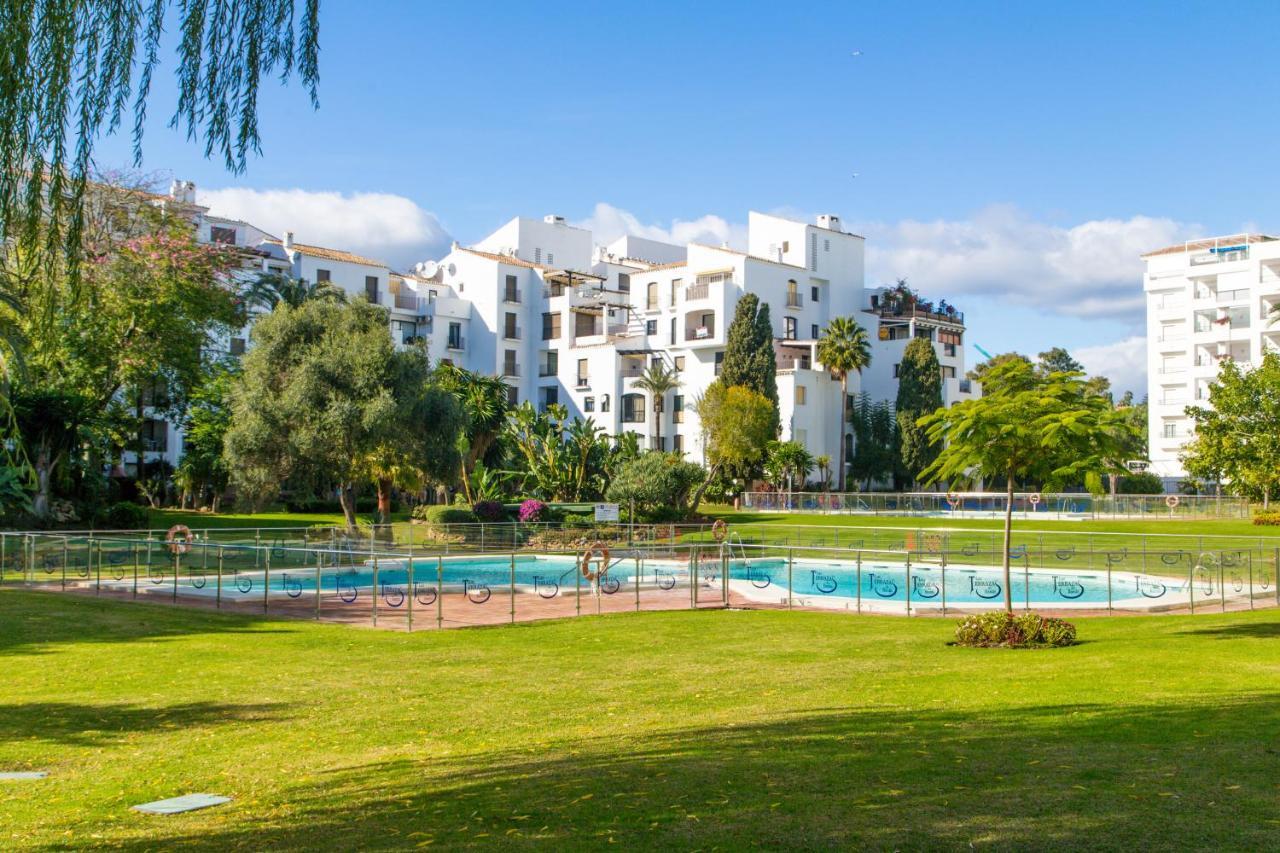 Awesome 2 Bedroom Apt With Pool And Parking In Puerto Banus - Rdr197 Marbella